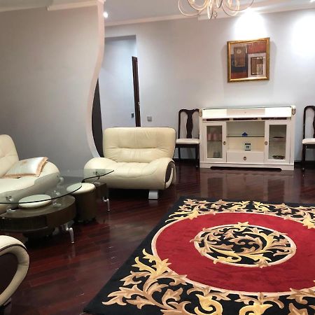 Beautiful Apartments In The Heart Of The City Tasjkent Eksteriør bilde