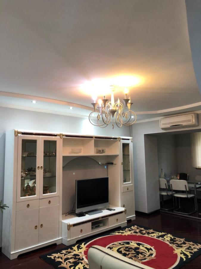 Beautiful Apartments In The Heart Of The City Tasjkent Eksteriør bilde